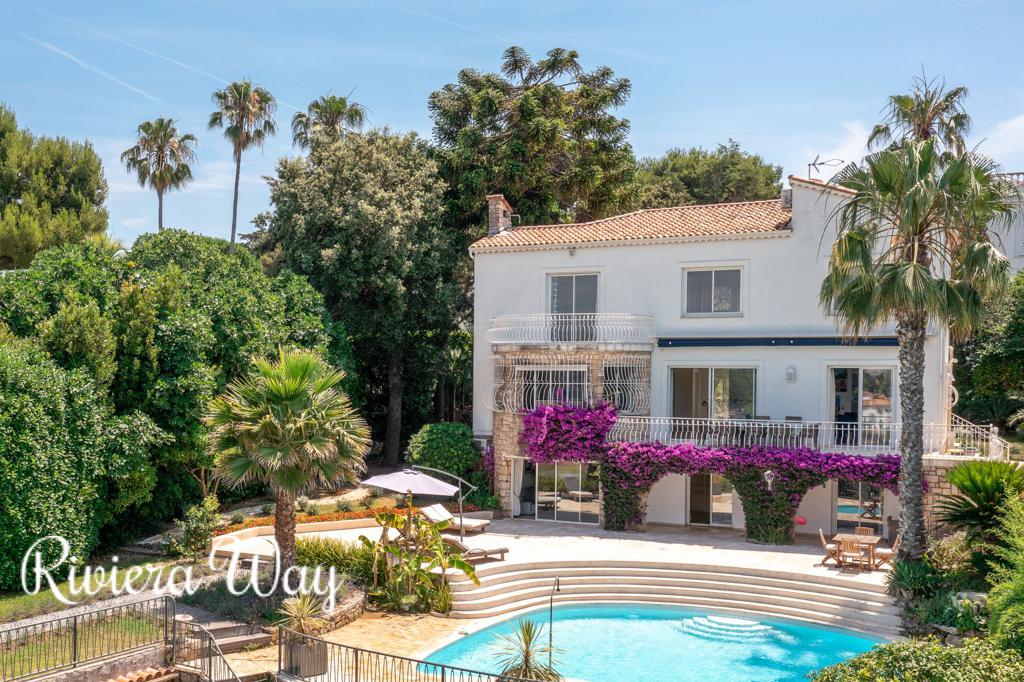 7 room villa in Cap d'Antibes, photo #1, listing #83825406