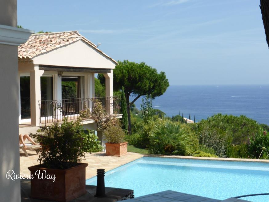 Villa in Sainte-Maxime, 664 m², photo #1, listing #62756064