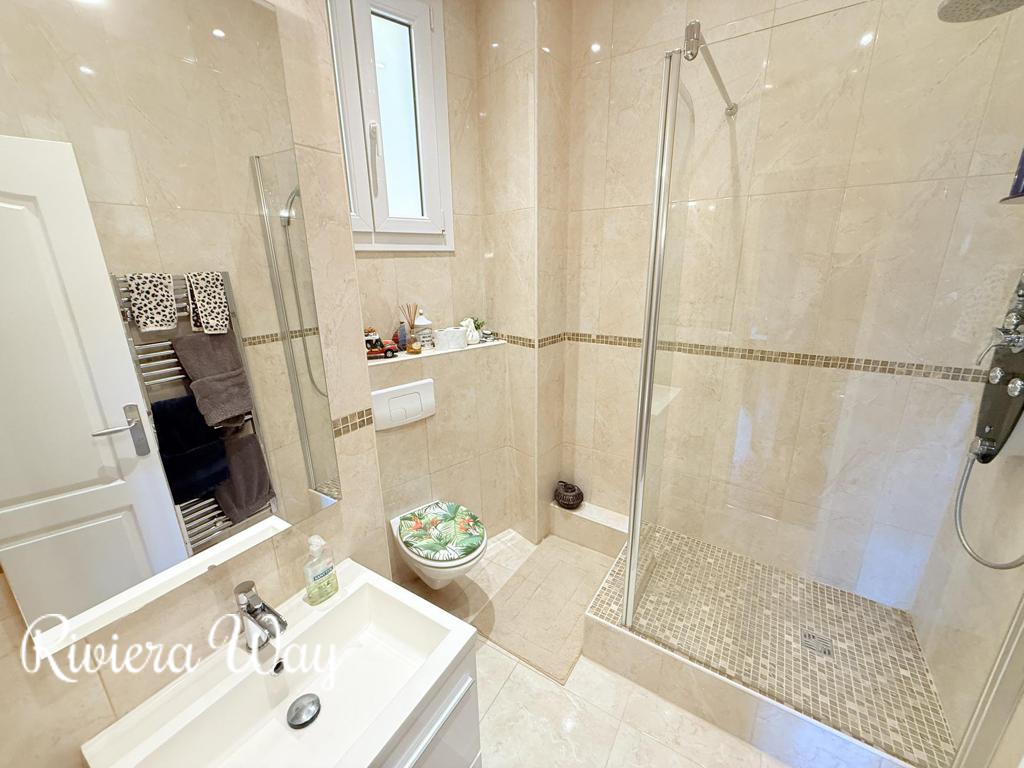 4 room apartment in Le Carré d'Or, 104 m², photo #7, listing #106035720