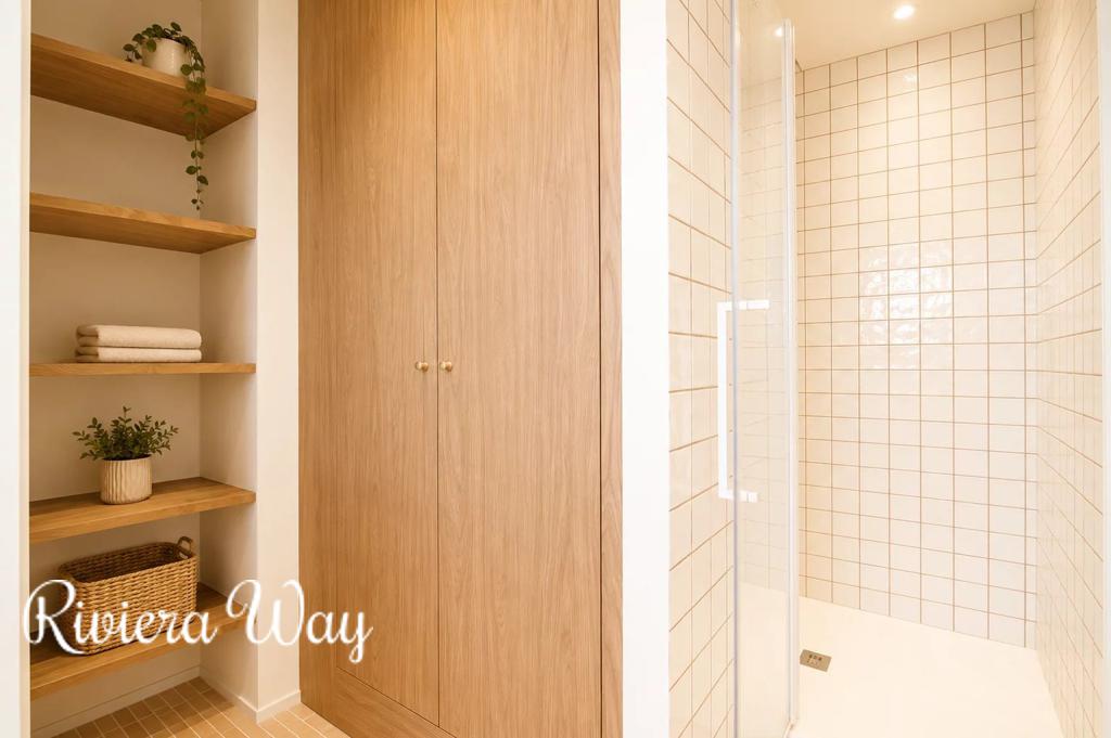 3 room apartment in Le Port, photo #10, listing #103891662