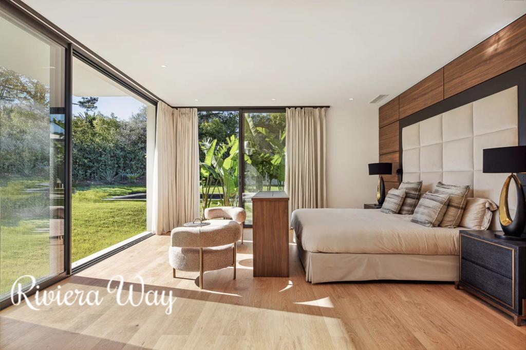 10 room villa in Mougins, photo #7, listing #102921252