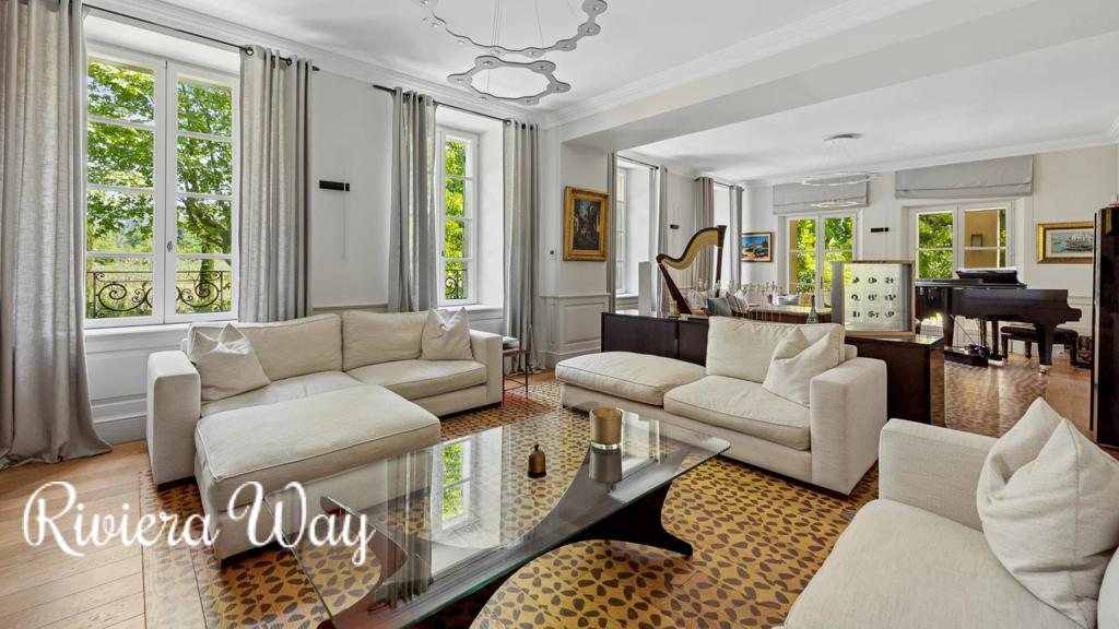 16 room villa in Fayence, photo #6, listing #106225518