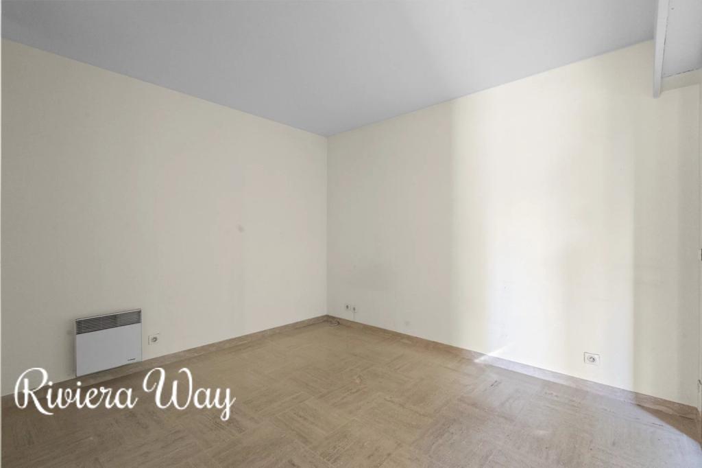 4 room apartment in Le Cannet, photo #2, listing #104520528