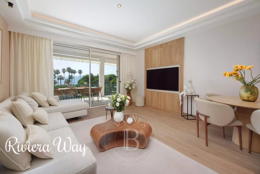 3 room apartment in Cannes, photo #3, listing #100489536