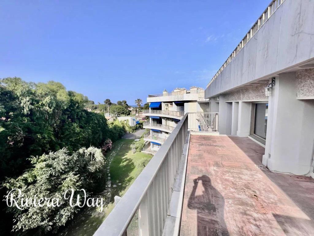 4 room apartment in Cap d'Antibes, photo #3, listing #92000328