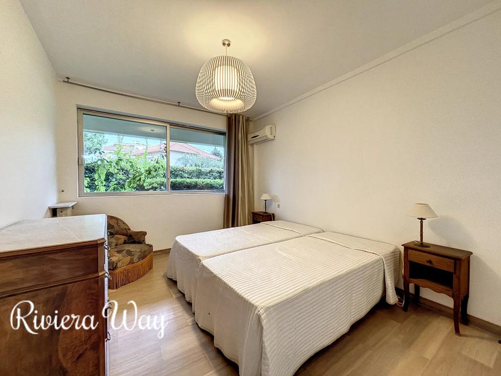 3 room apartment in Cap d'Antibes, photo #5, listing #93933126