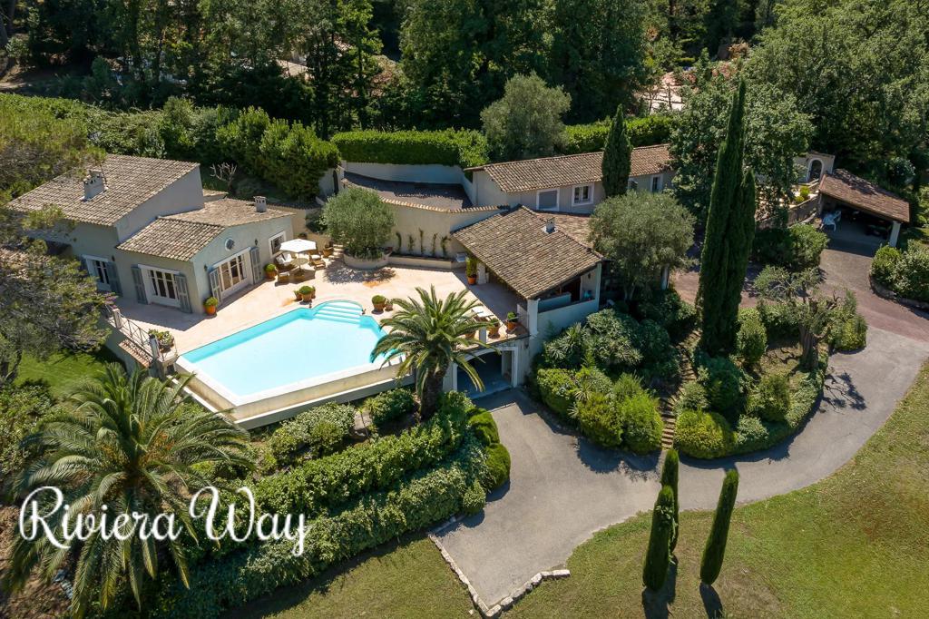 8 room villa in Mougins, photo #9, listing #91456596