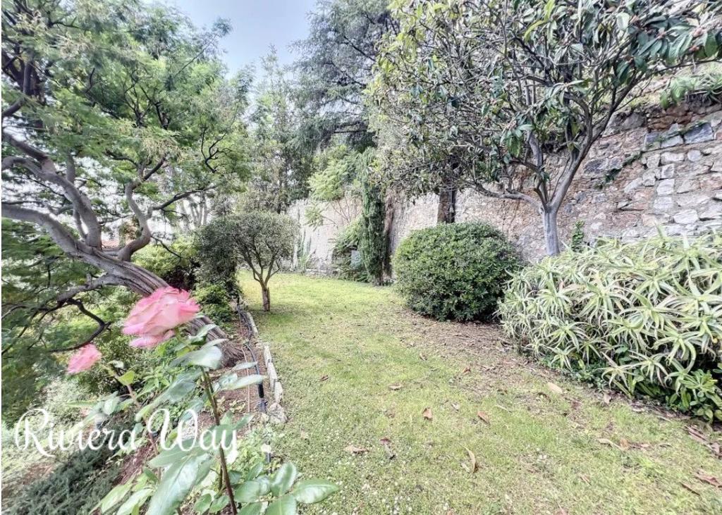 2 room apartment in Villefranche-sur-Mer, photo #10, listing #104456940