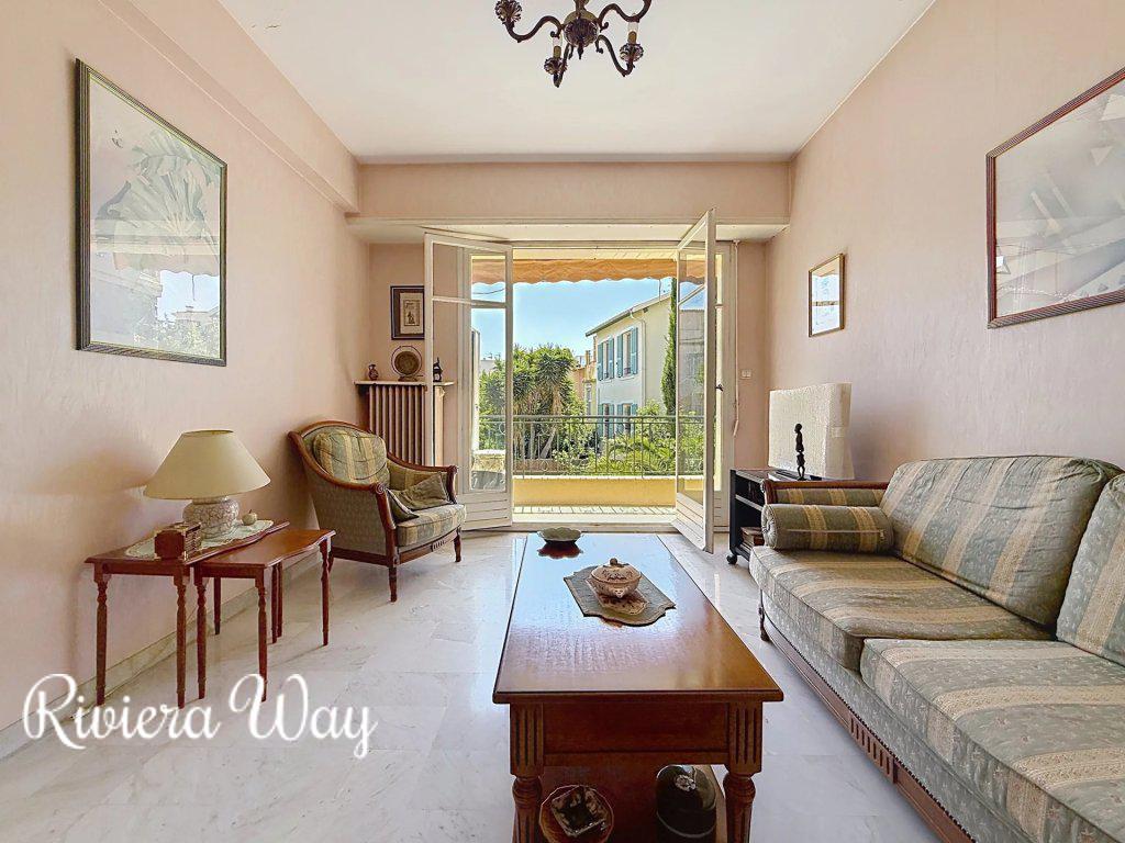 3 room apartment in Nice, 69 m², photo #1, listing #106224048