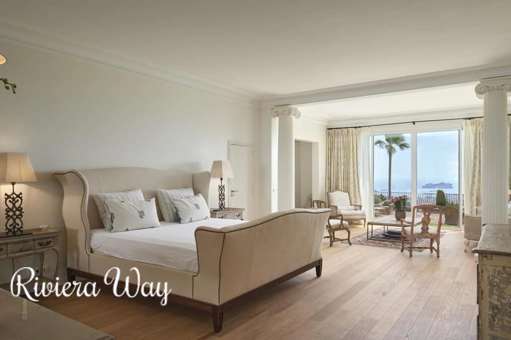 Villa in Cannes, photo #8, listing #106503348