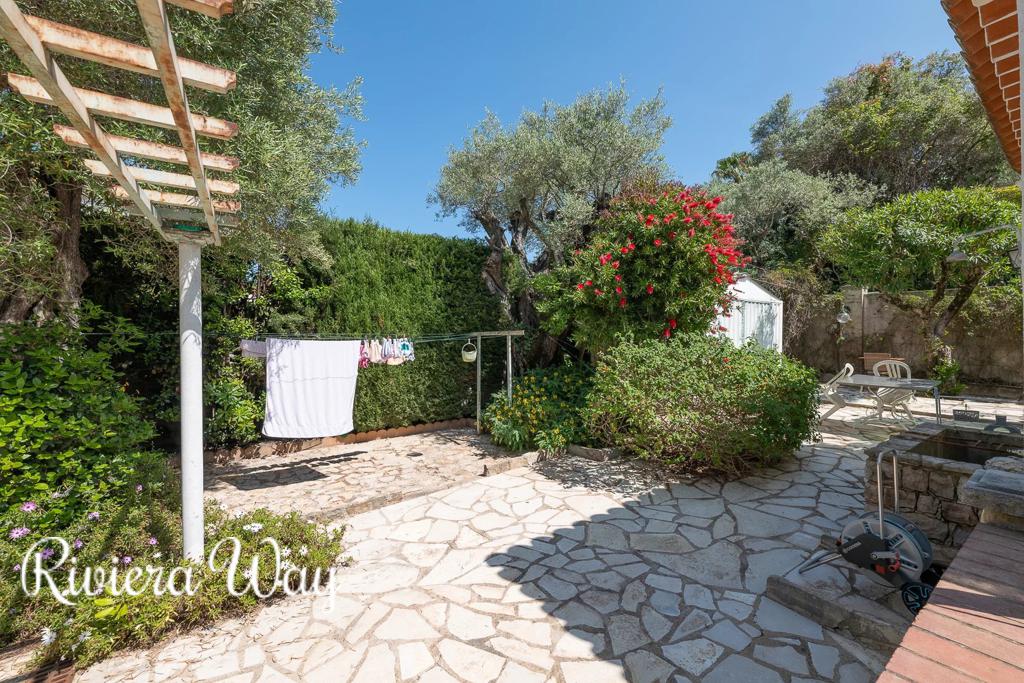 Villa in Cap d'Antibes, photo #4, listing #104090658
