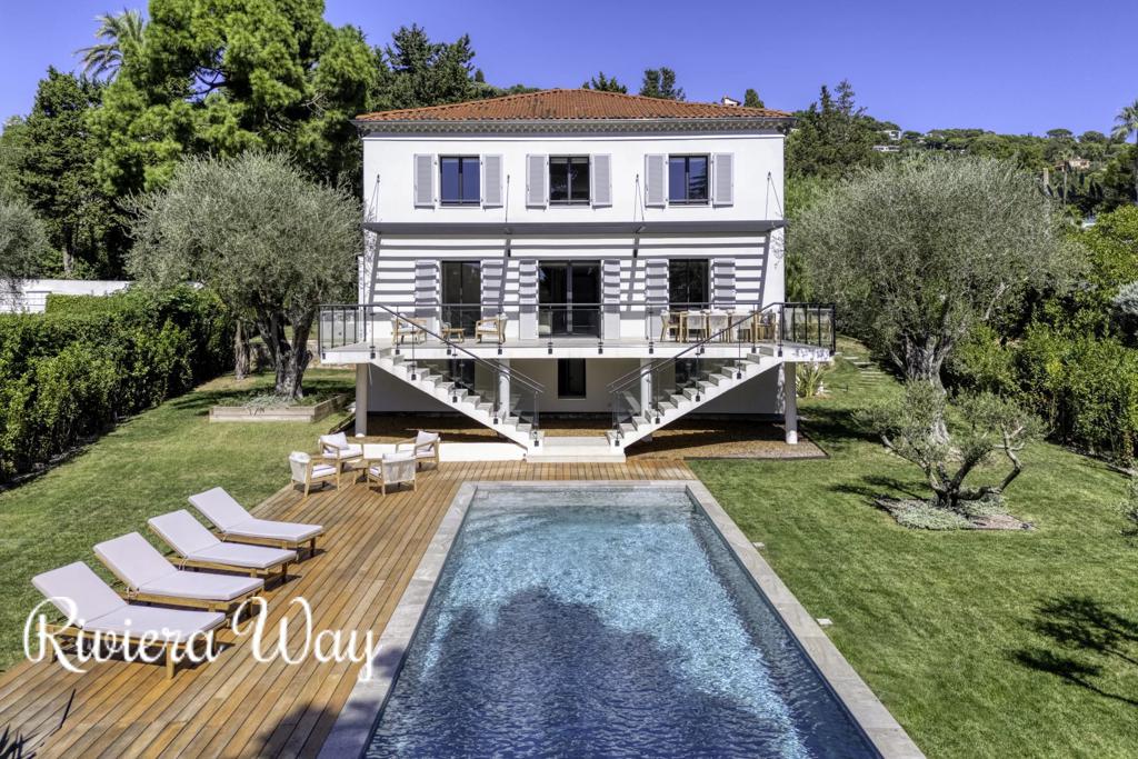 Villa in Cannes, photo #3, listing #104115984