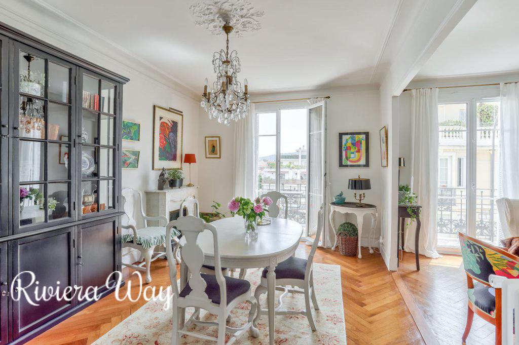 3 room apartment in Nice, 92 m², photo #1, listing #106035510