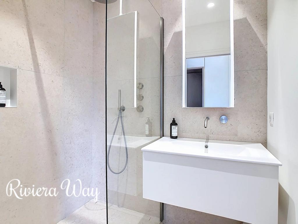 3 room apartment in Cannes, photo #5, listing #103031880