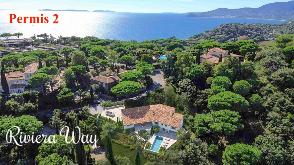 Villa in La Croix-Valmer, photo #3, listing #100288482