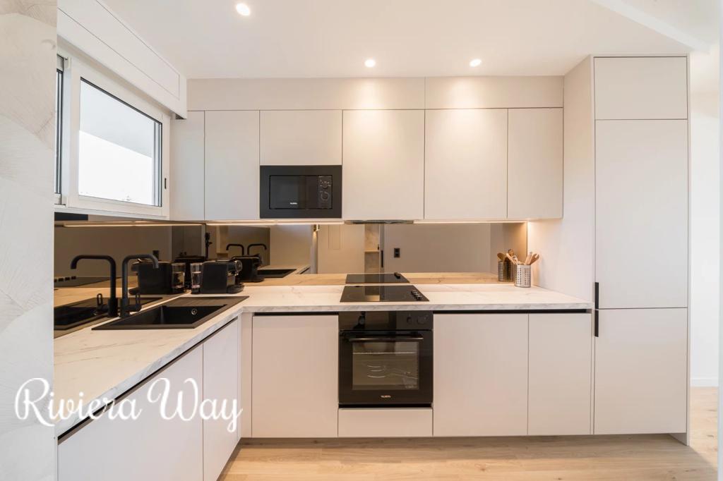 3 room apartment in Cannes, photo #5, listing #107133348
