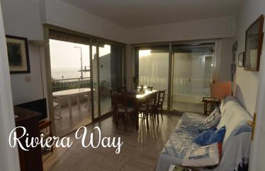 6 room apartment in Menton, 80 m²