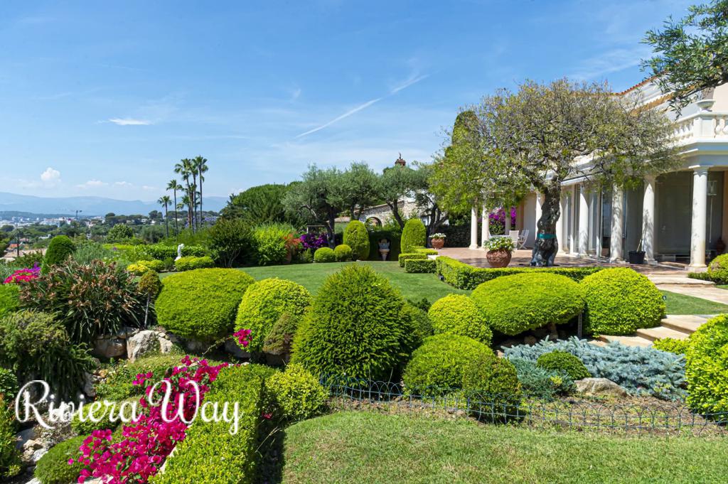 5 room villa in Cap d'Antibes, photo #8, listing #98994210