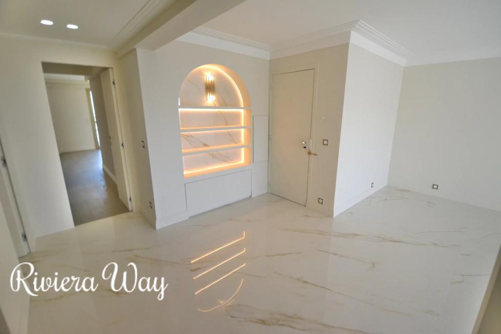3 room apartment in Juan-les-Pins, photo #3, listing #101855460