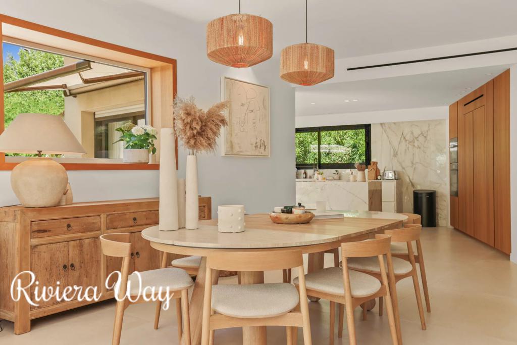 Villa in Le Cannet, photo #10, listing #106028790
