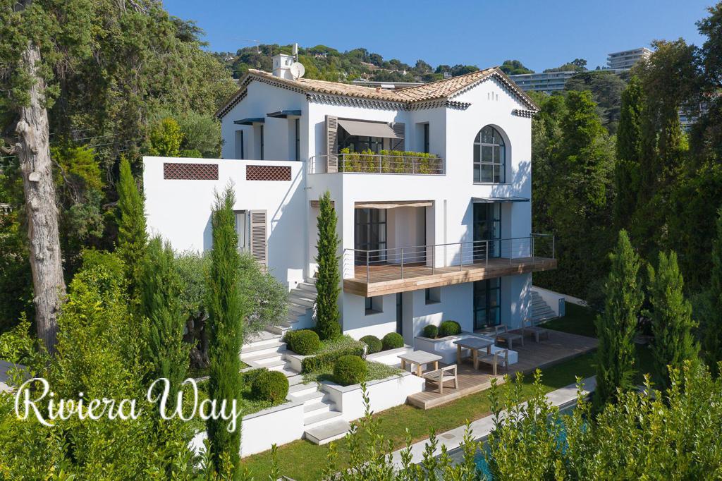 Villa in Cannes, photo #3, listing #78859956