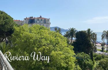 4 room apartment in Promenade des Anglais, 113 m²