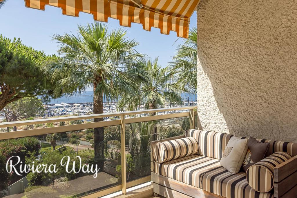 3 room apartment in Cap d'Antibes, photo #2, listing #106533966