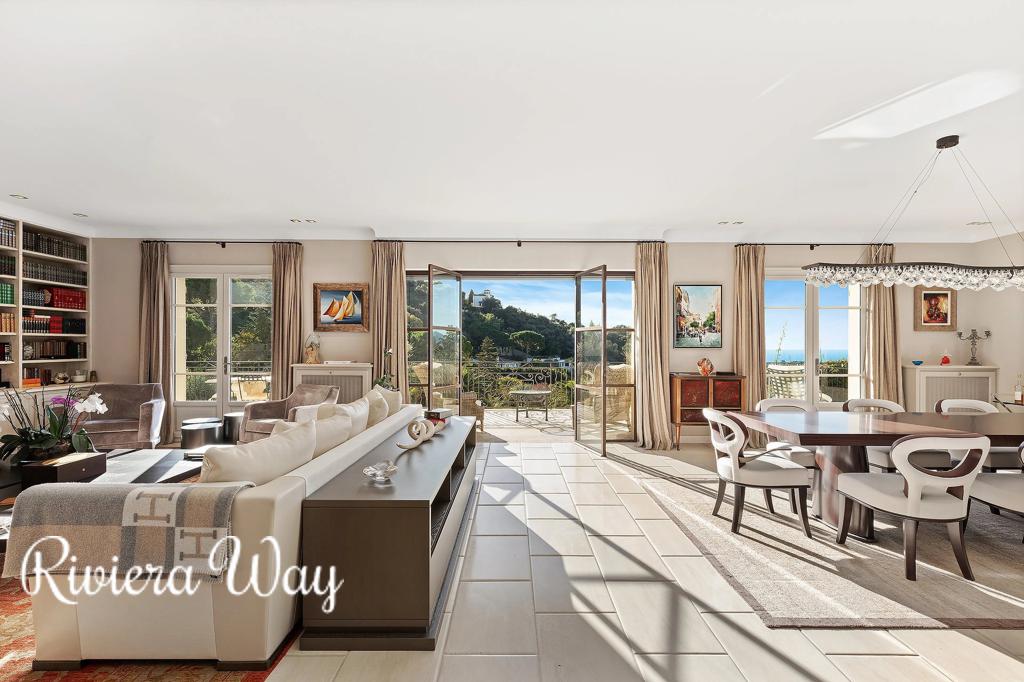11 room villa in Cannes, photo #4, listing #107323776