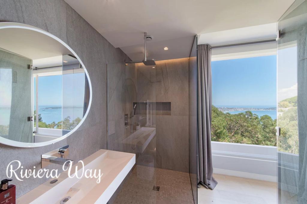 7 room villa in Vallauris, photo #10, listing #100299444