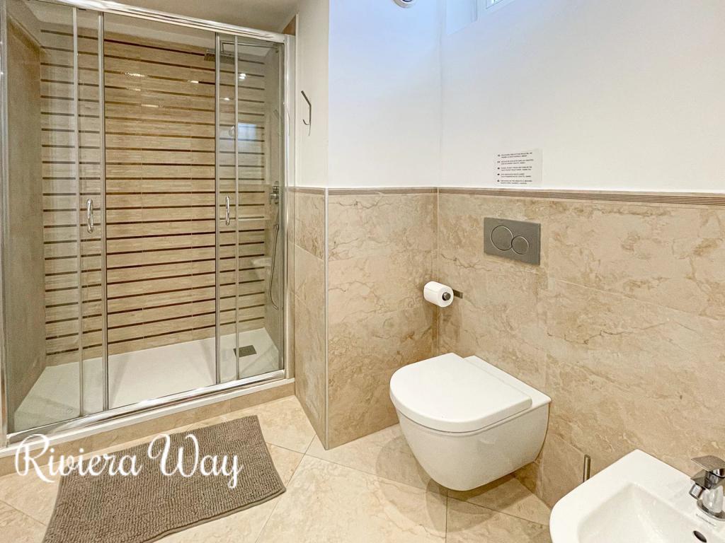 2 room apartment in Cannes, photo #8, listing #106248114