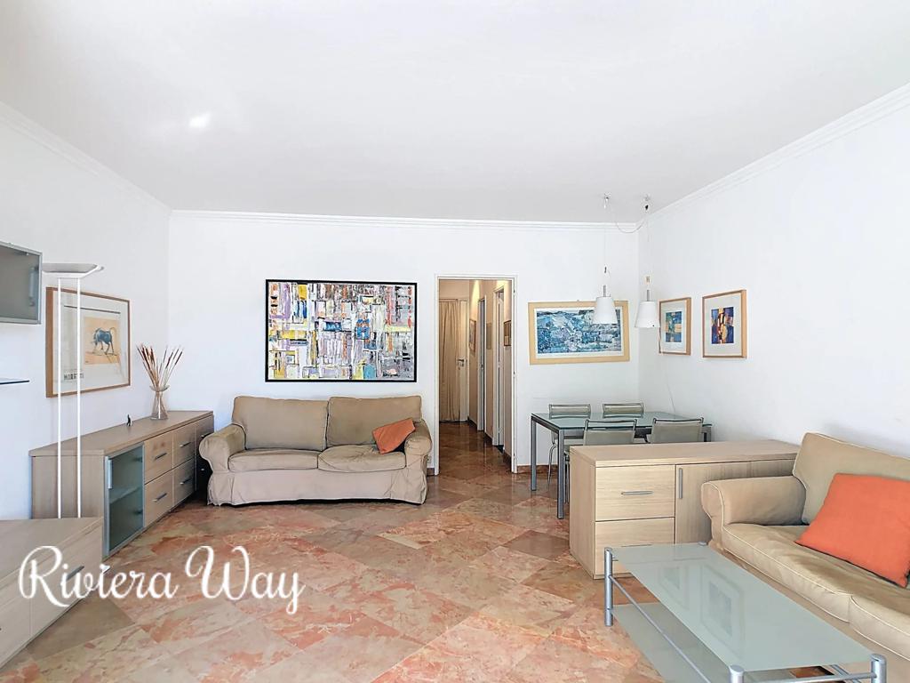1 room apartment in Boulevard de la Croisette, photo #6, listing #105863562