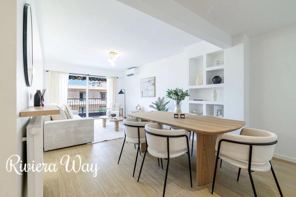 3 room apartment in Juan-les-Pins, photo #1, listing #103735338