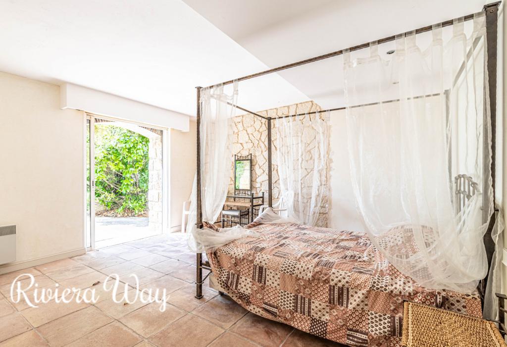 7 room villa in Vallauris, photo #5, listing #83325774