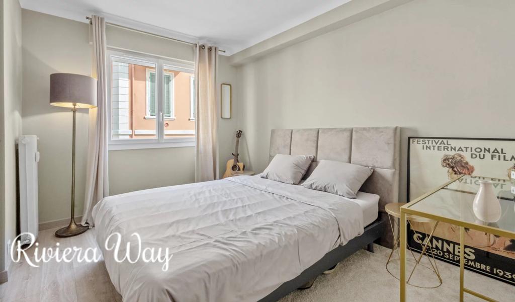 3 room apartment in Le Cannet, photo #6, listing #105706062