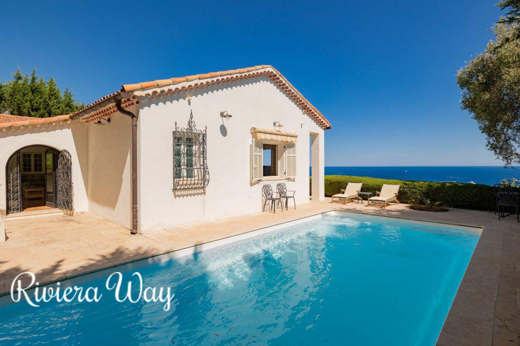 Villa in Beaulieu-sur-Mer, 180 m², photo #1, listing #104371848