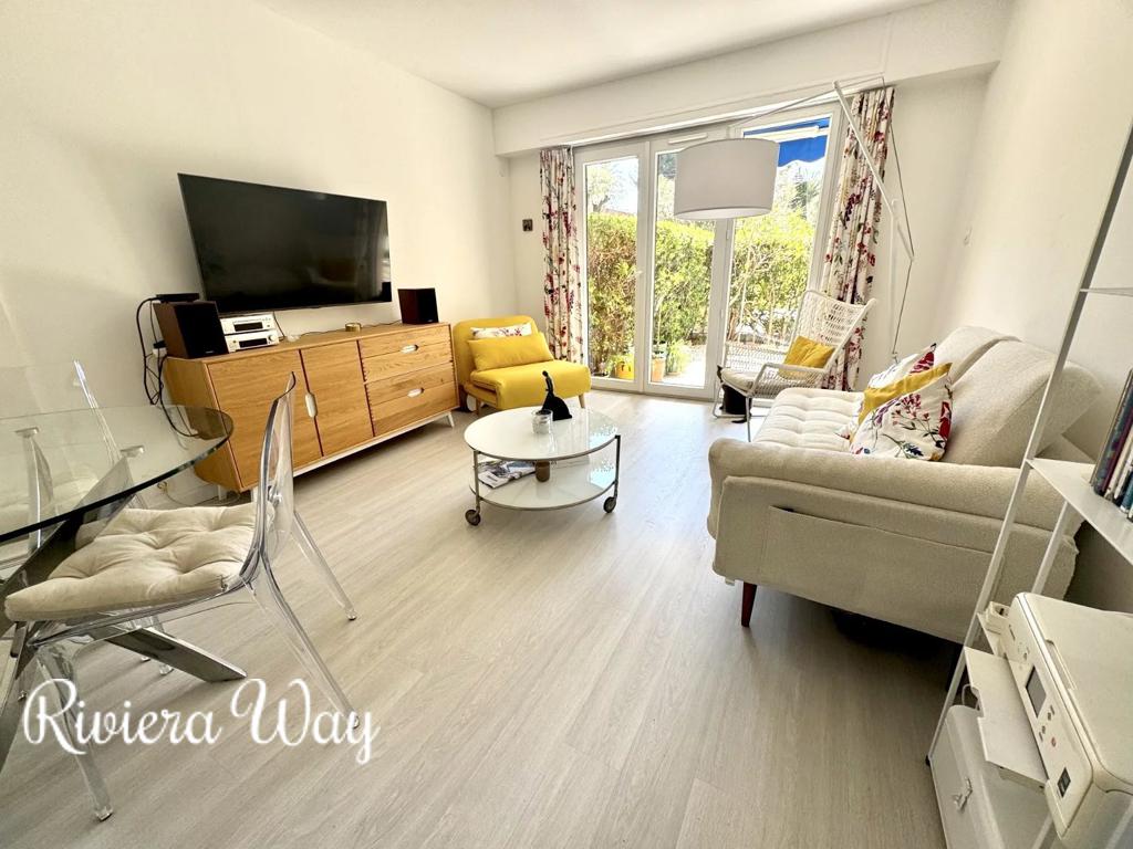 3 room apartment in Cap d'Antibes, photo #6, listing #103498038