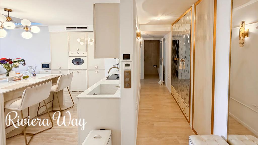 3 room apartment in Cannes, photo #8, listing #106084482