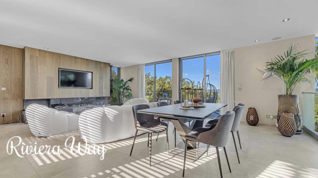 9 room villa in Ramatyuel, photo #6, listing #104374158