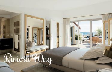 5 room apartment in Beaulieu-sur-Mer, 109 m²