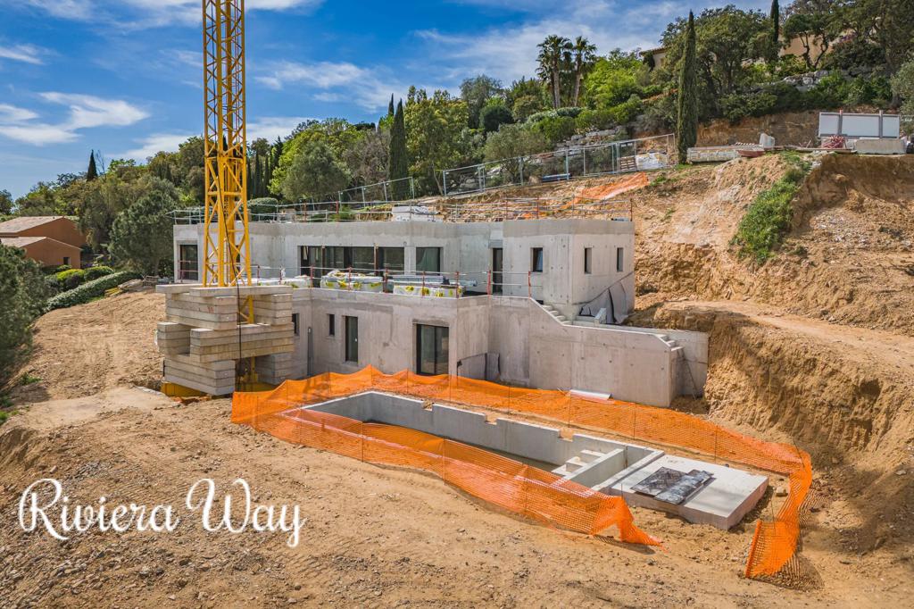 Villa in Grimaud, photo #2, listing #104480964