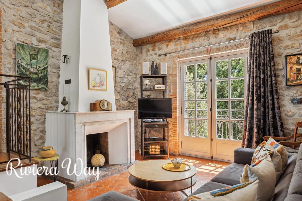 10 room villa in Cotignac, photo #5, listing #100210236