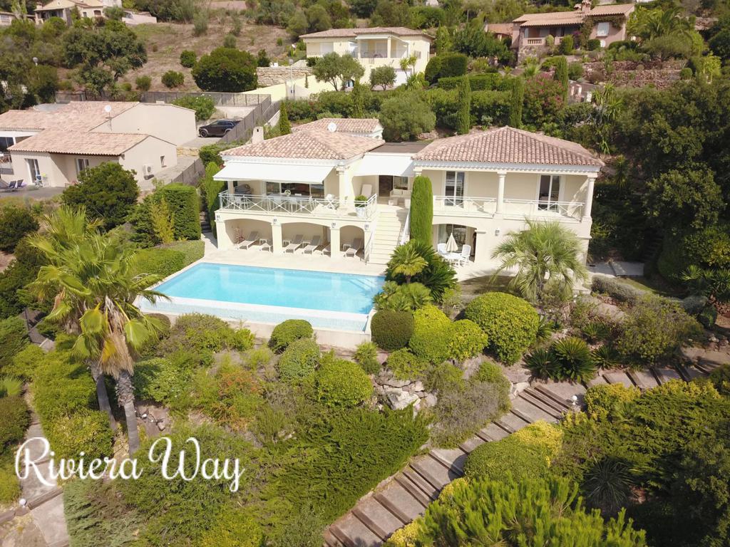 6 room villa in Agay, photo #9, listing #101940762