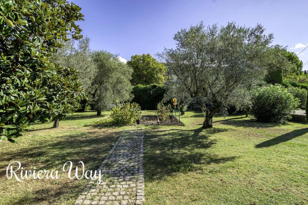 9 room villa in Muan-Sarthe, photo #7, listing #104759466