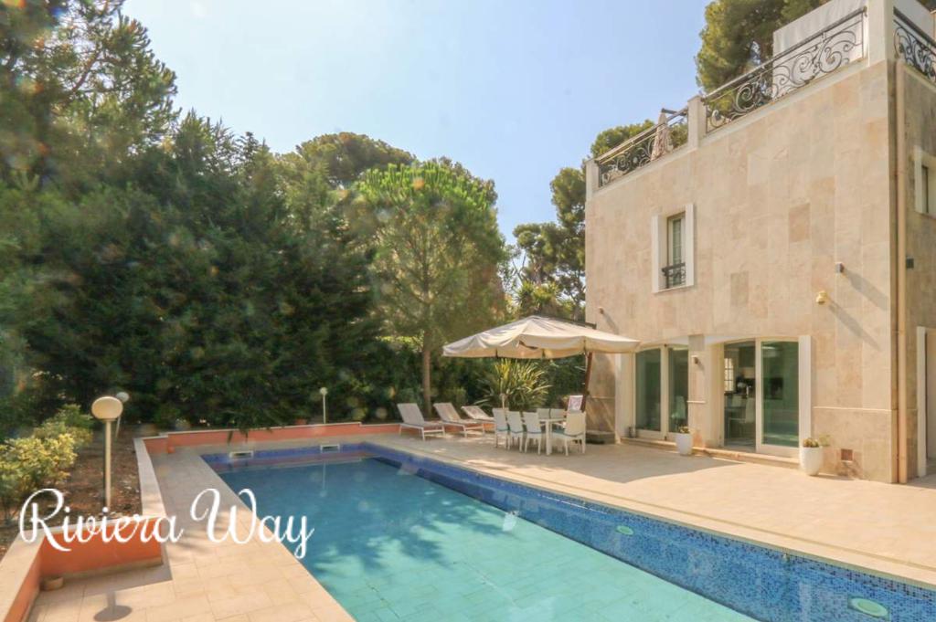 8 room villa in Roquebrune — Cap Martin, 380 m², photo #1, listing #78363978