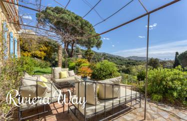 12 room villa in Le Lavandou