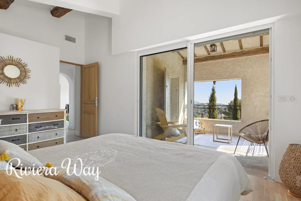 8 room villa in Mougins, photo #6, listing #88511178