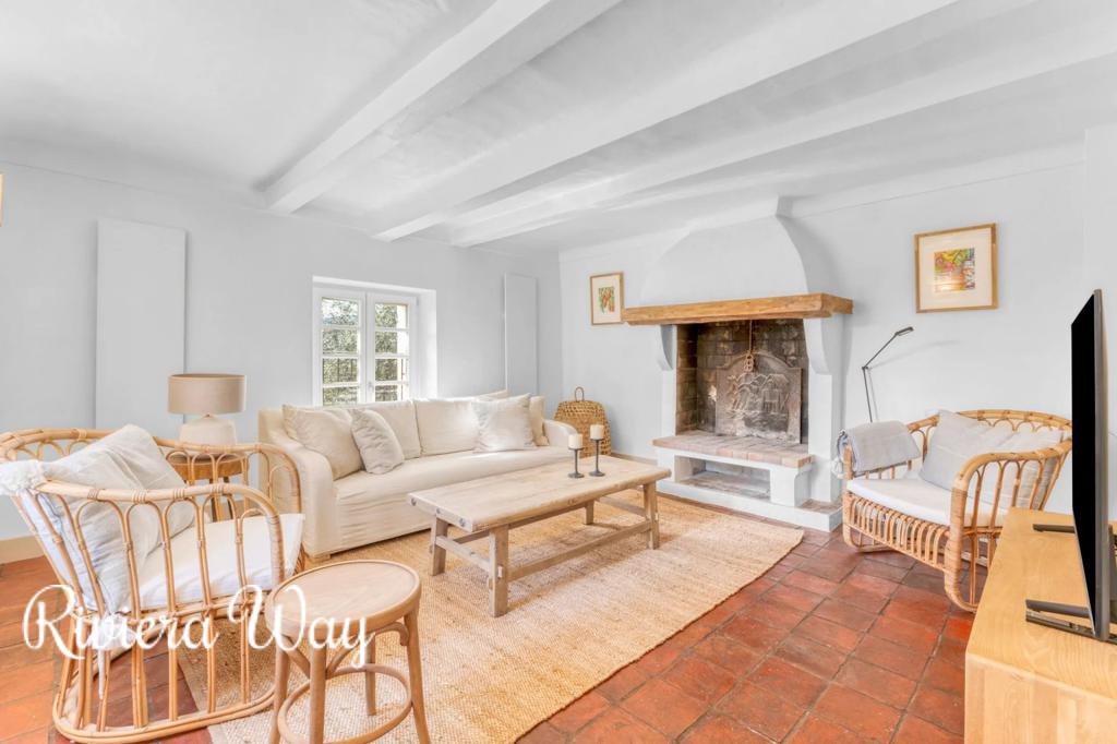 12 room villa in Grasse, photo #5, listing #103076862