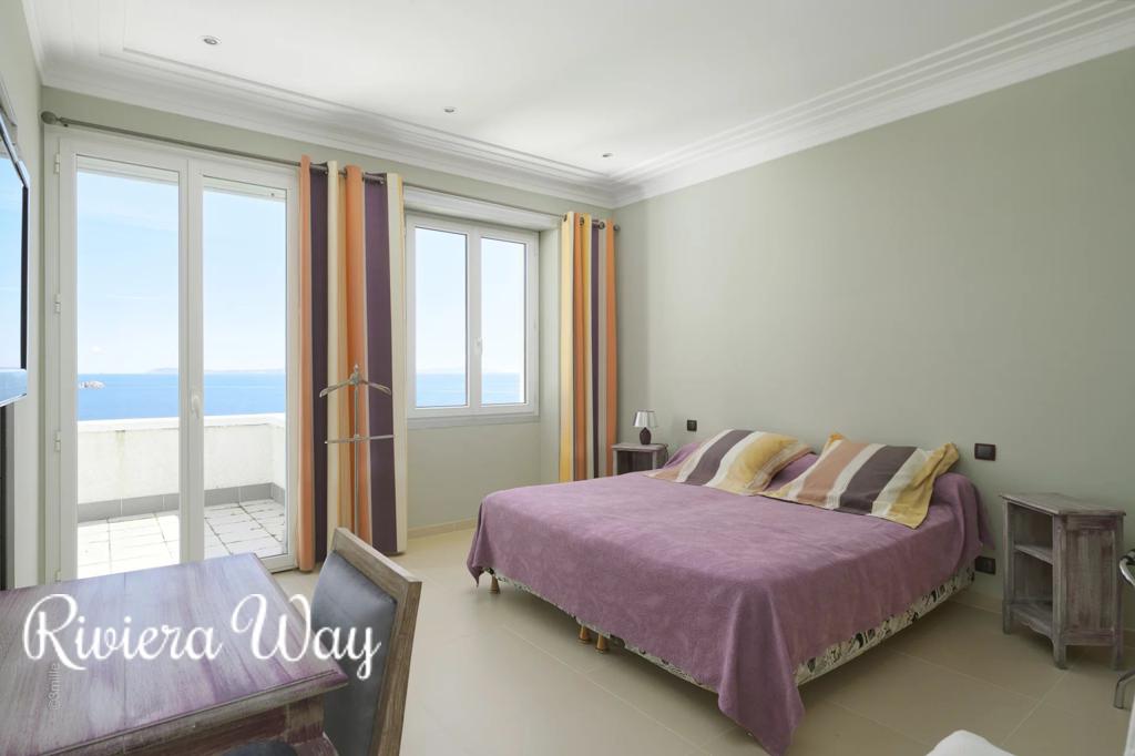 11 room villa in Le Lavandou, 450 m², photo #10, listing #104025894