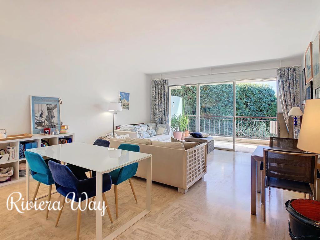 3 room apartment in Cannes, photo #10, listing #102831498