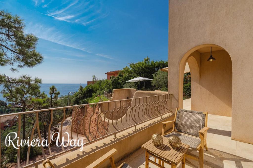 4 room villa in Theoule-sur-Mer, photo #4, listing #100299486